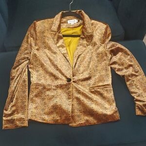 Molly Bracken Velvet Gold Patterned Blazer